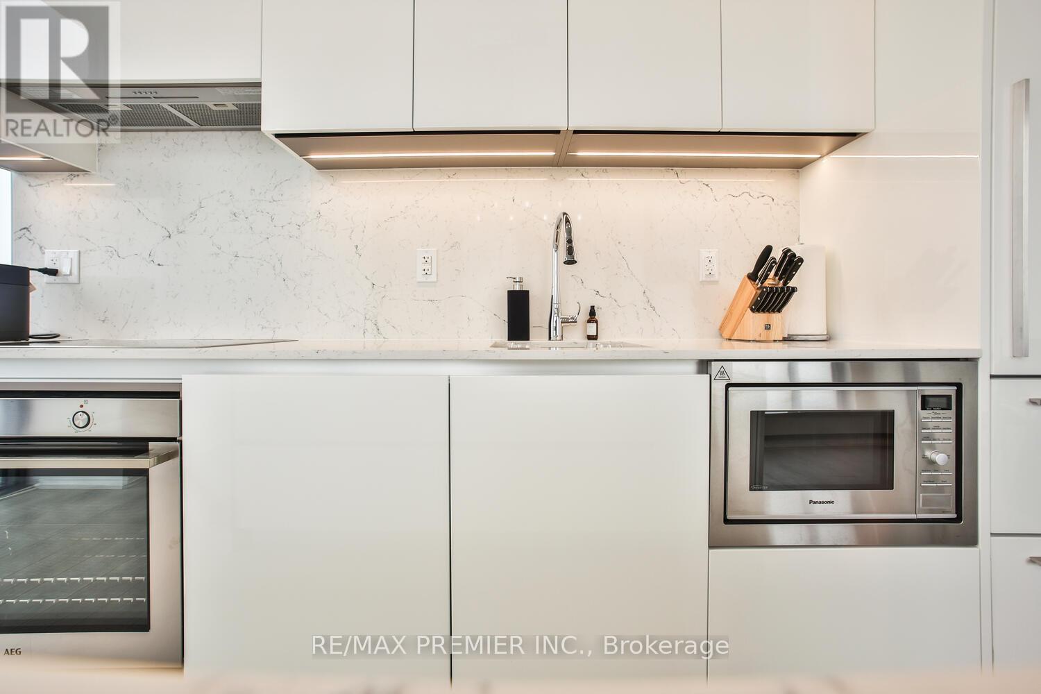 5006 - 8 Cumberland Street, Toronto, Ontario  M4W 0B6 - Photo 22 - C12435201