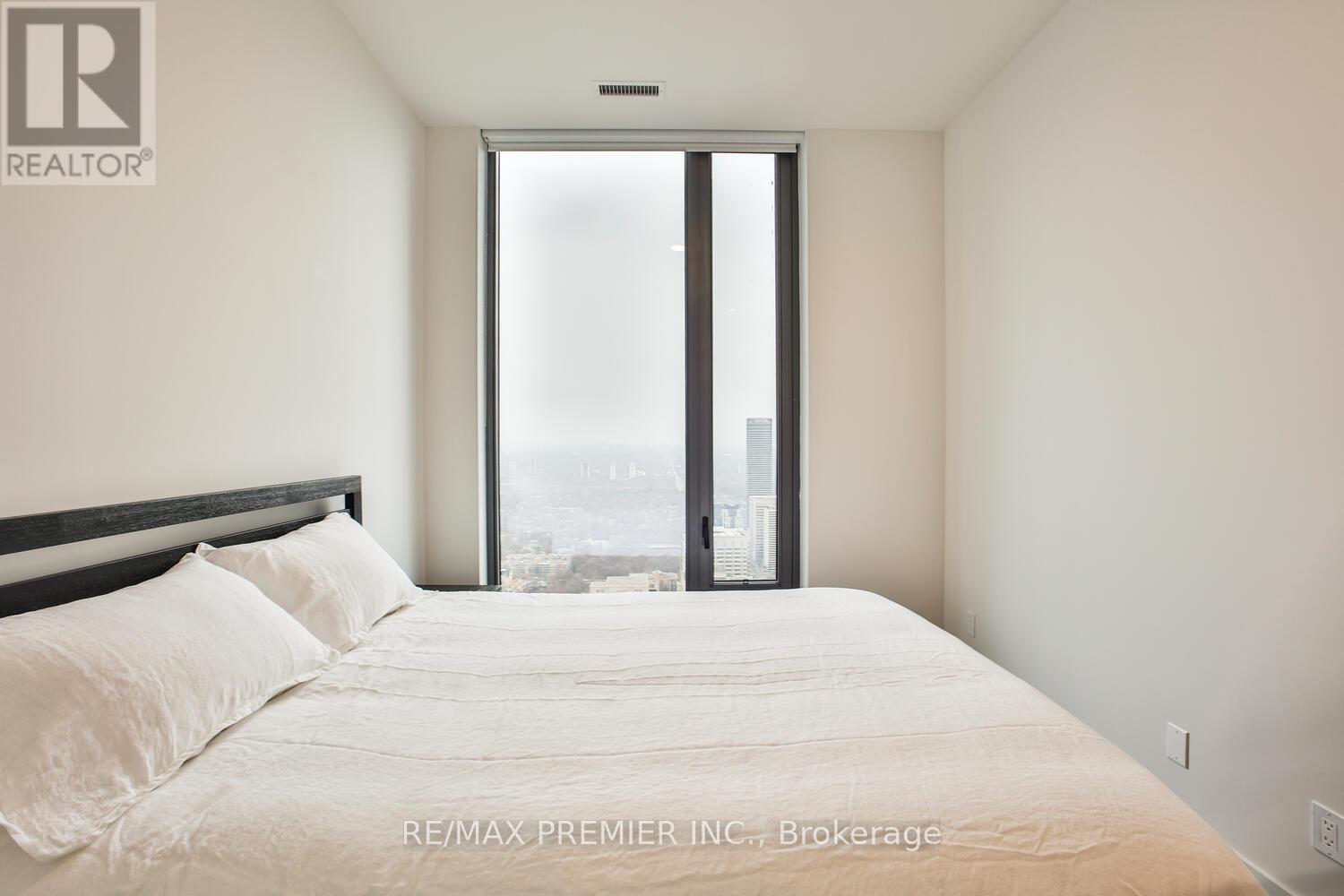 5006 - 8 Cumberland Street, Toronto, Ontario  M4W 0B6 - Photo 27 - C12435201