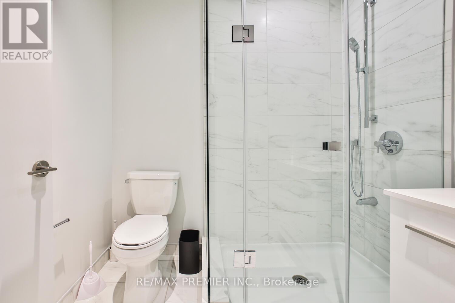 5006 - 8 Cumberland Street, Toronto, Ontario  M4W 0B6 - Photo 36 - C12435201