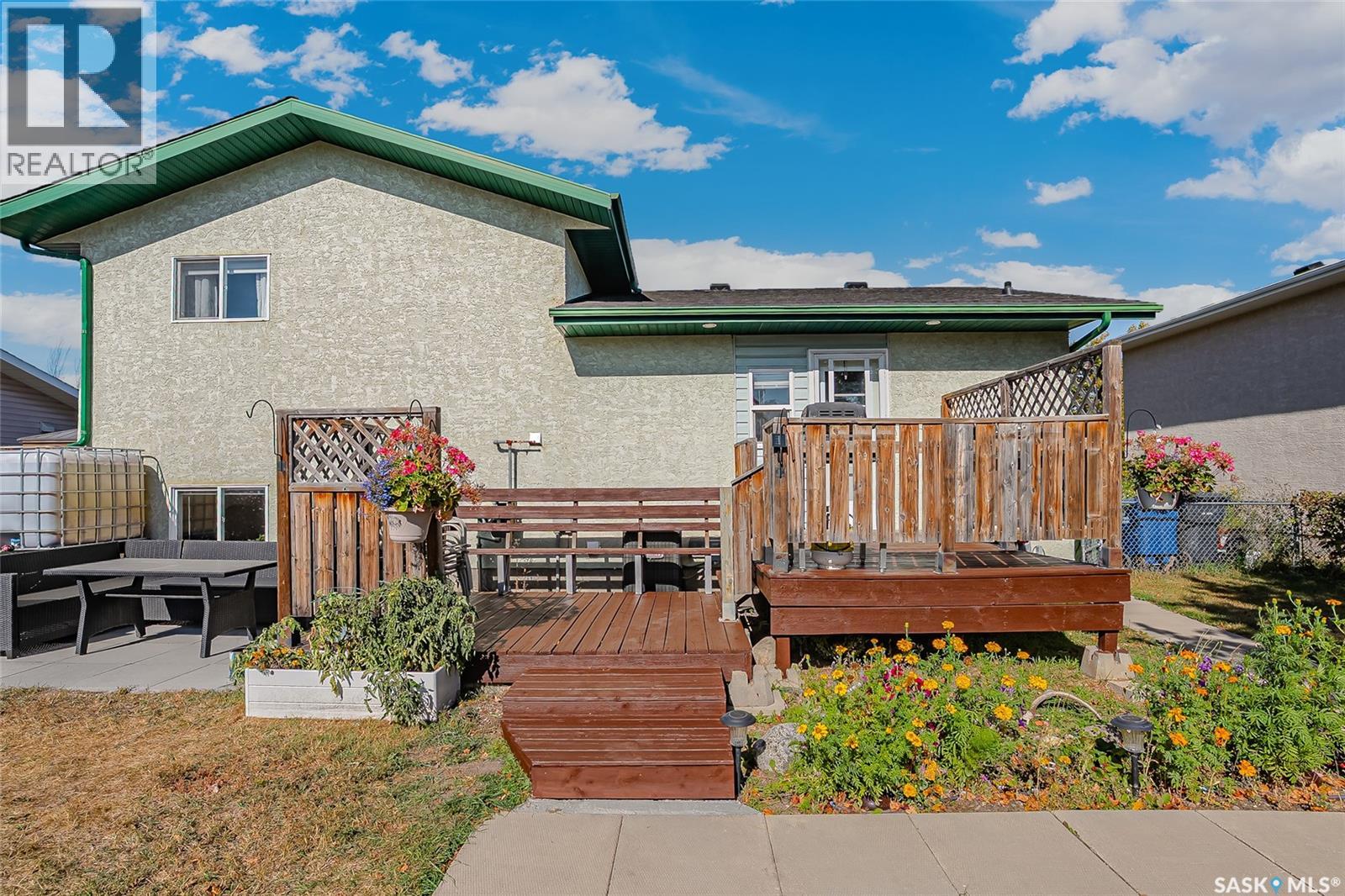 104 4th Street, Dundurn, Saskatchewan  S0K 1K0 - Photo 30 - SK019484