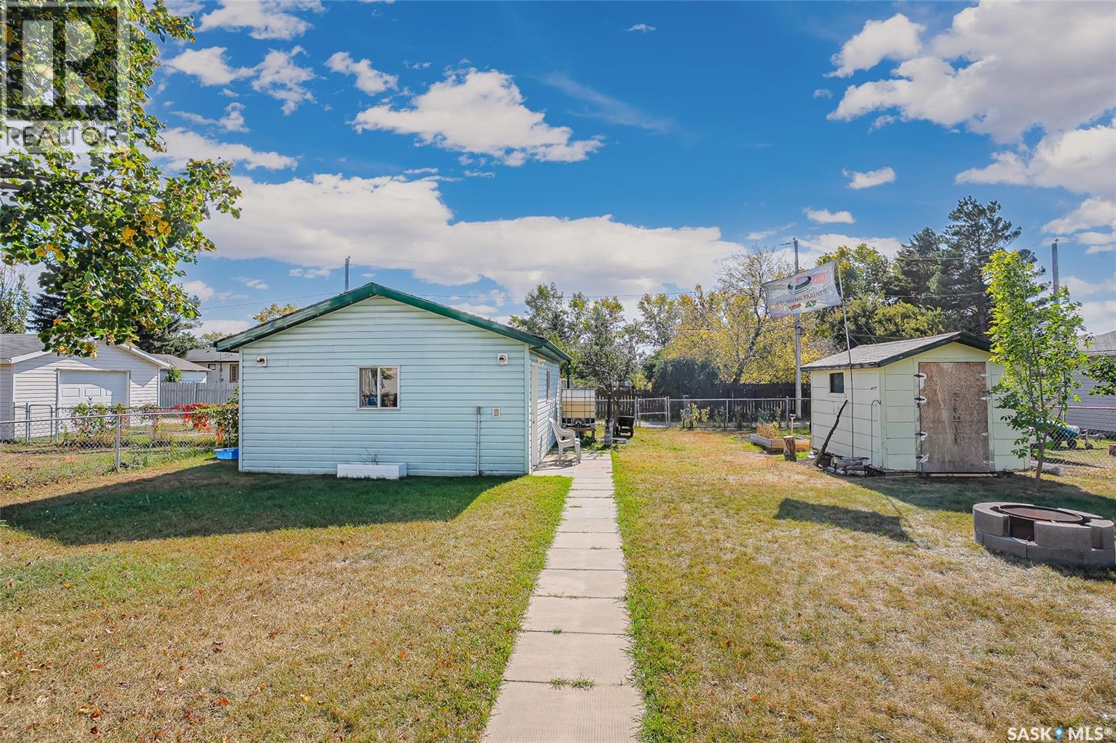 104 4th Street, Dundurn, Saskatchewan  S0K 1K0 - Photo 33 - SK019484