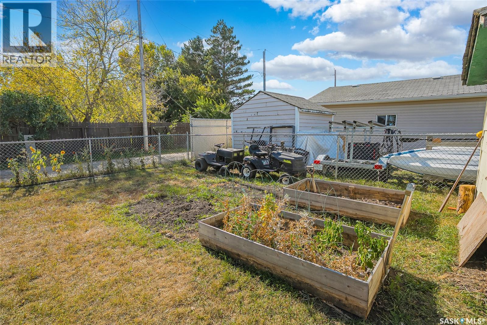 104 4th Street, Dundurn, Saskatchewan  S0K 1K0 - Photo 39 - SK019484