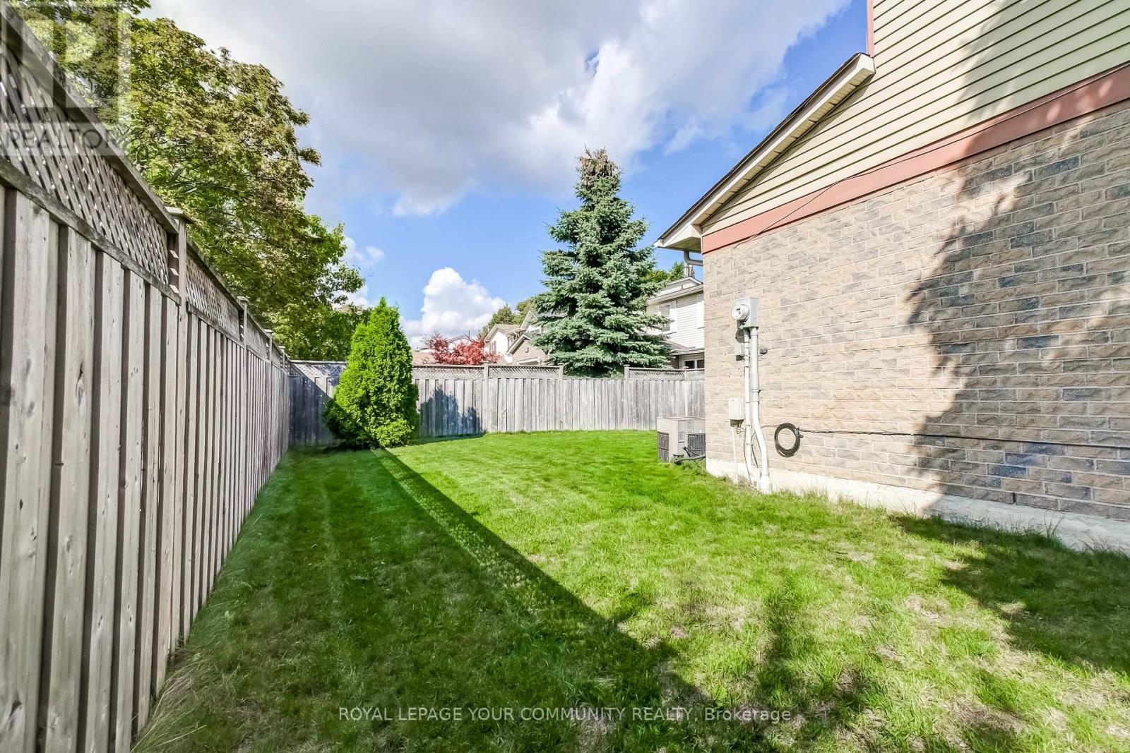 17 Truro Crescent, Toronto, Ontario  M1V 2H7 - Photo 19 - E12435170