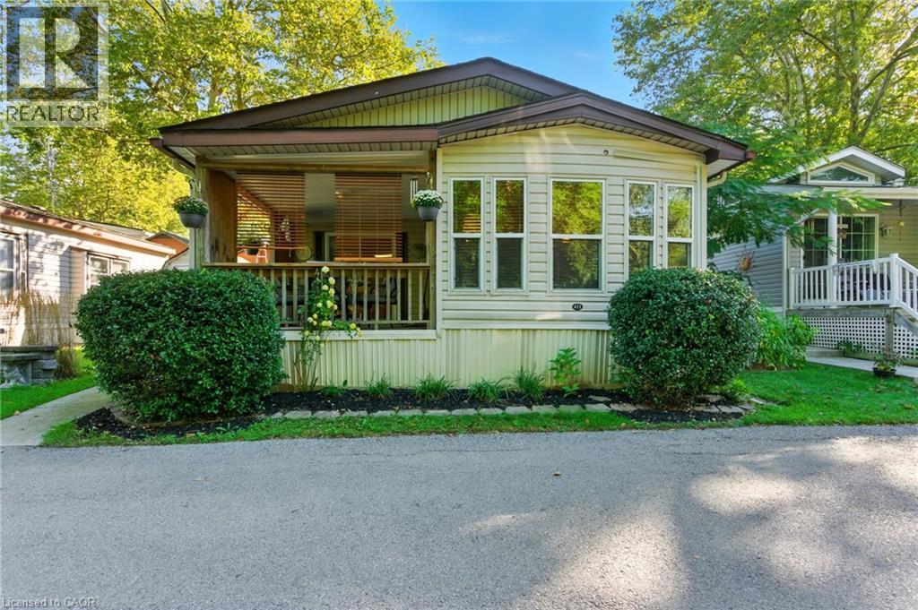 23 FOUR MILE CREEK Road Unit# 411, Niagara-on-the-Lake, Ontario