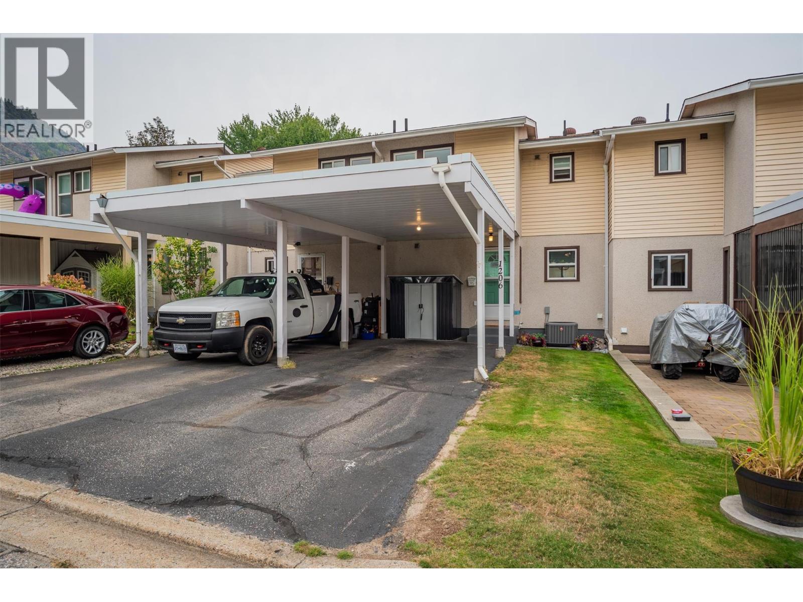 1206 Primrose Street, Trail, British Columbia  V1R 4M7 - Photo 1 - 10364471