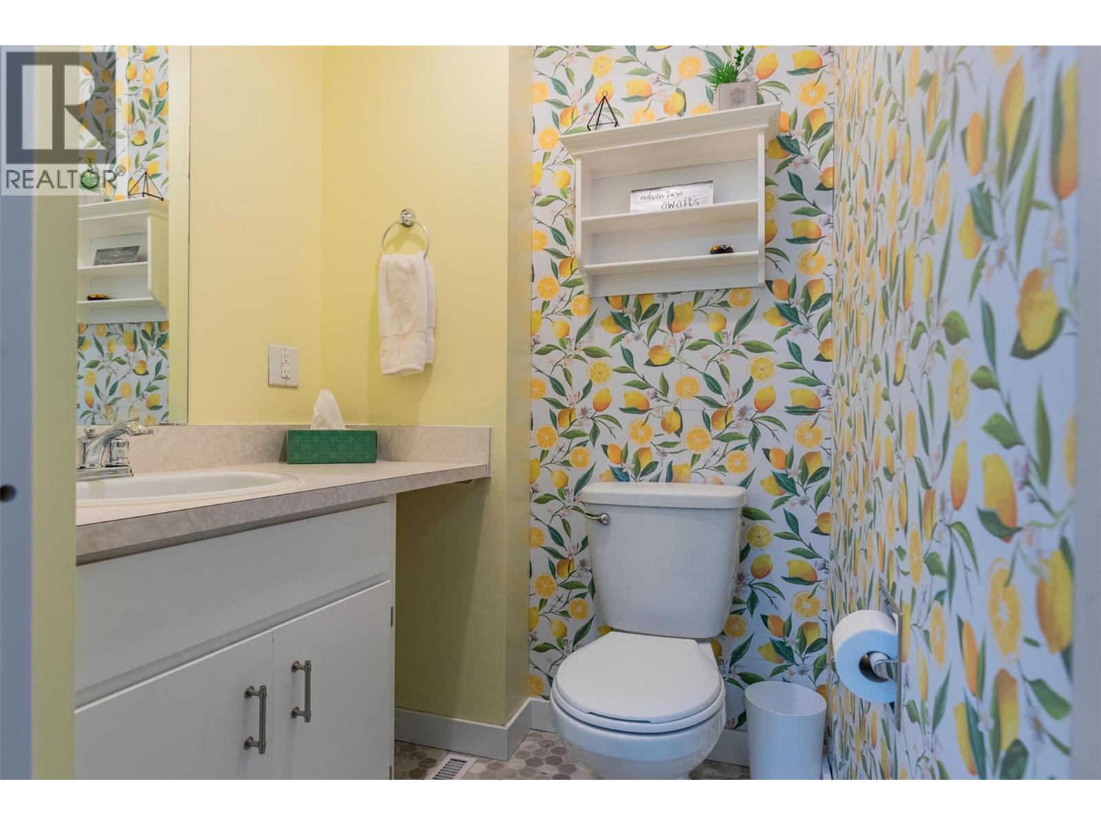 1206 Primrose Street, Trail, British Columbia  V1R 4M7 - Photo 12 - 10364471