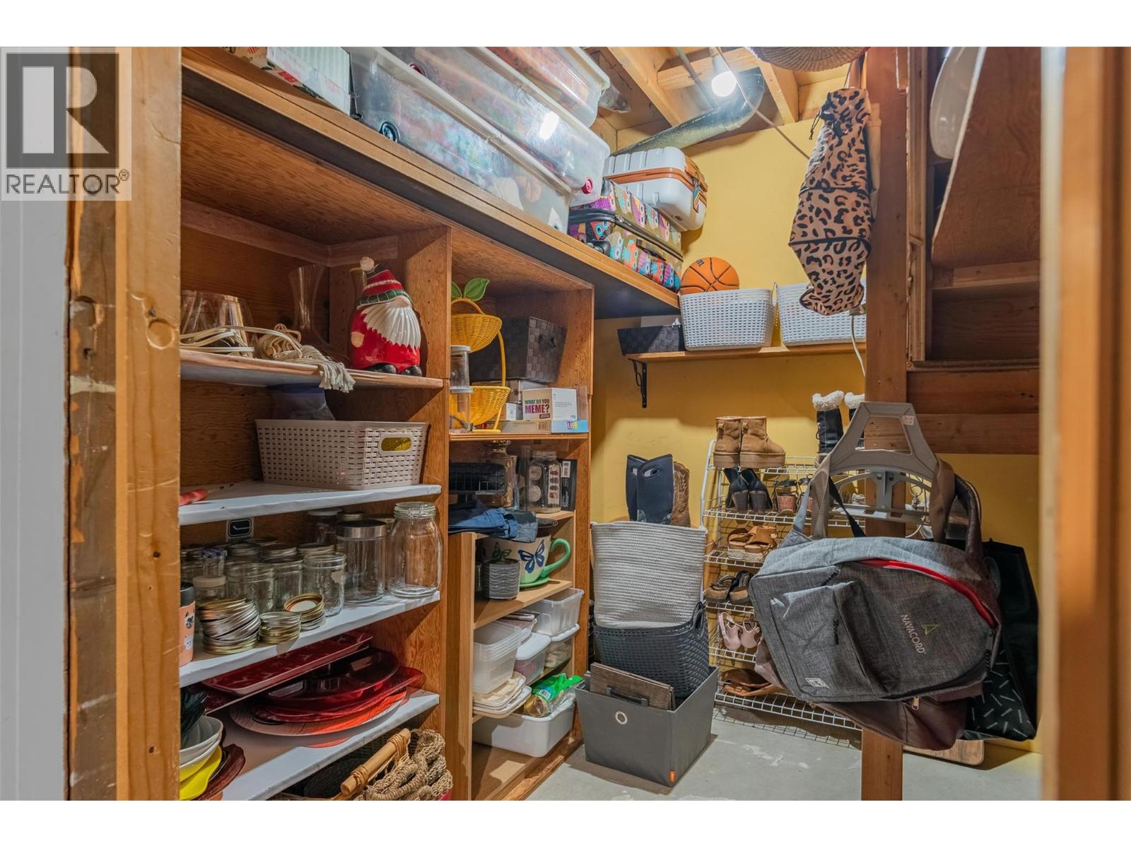 1206 Primrose Street, Trail, British Columbia  V1R 4M7 - Photo 28 - 10364471