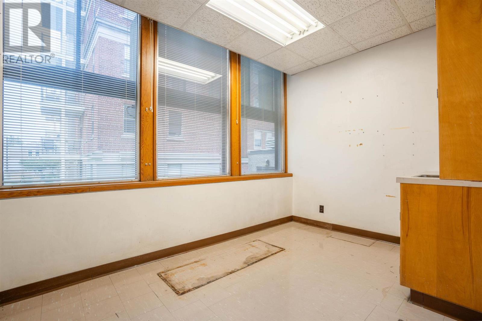 955 Queen St E # 105, Sault Ste. Marie, Ontario  P6A 2C3 - Photo 6 - SM252820