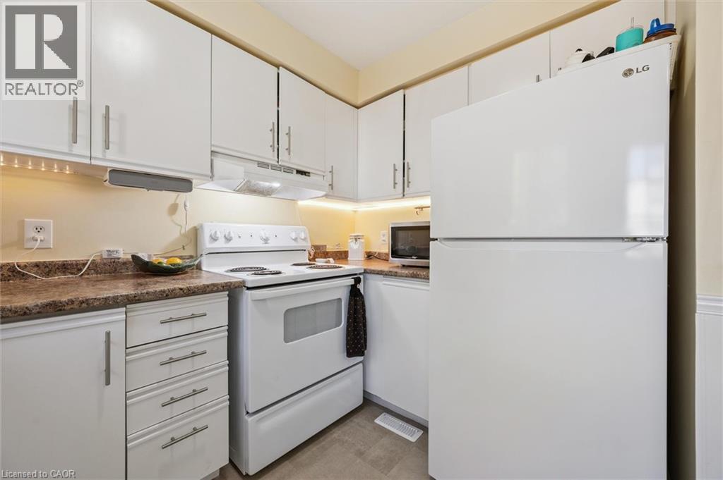 392 Springbank Avenue Unit# 6, Woodstock, Ontario  N4T 1L5 - Photo 13 - 40768435