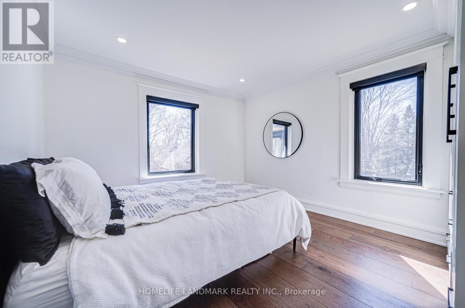 40 Harrison Avenue, Aurora, Ontario  L4G 1E1 - Photo 31 - N12435190