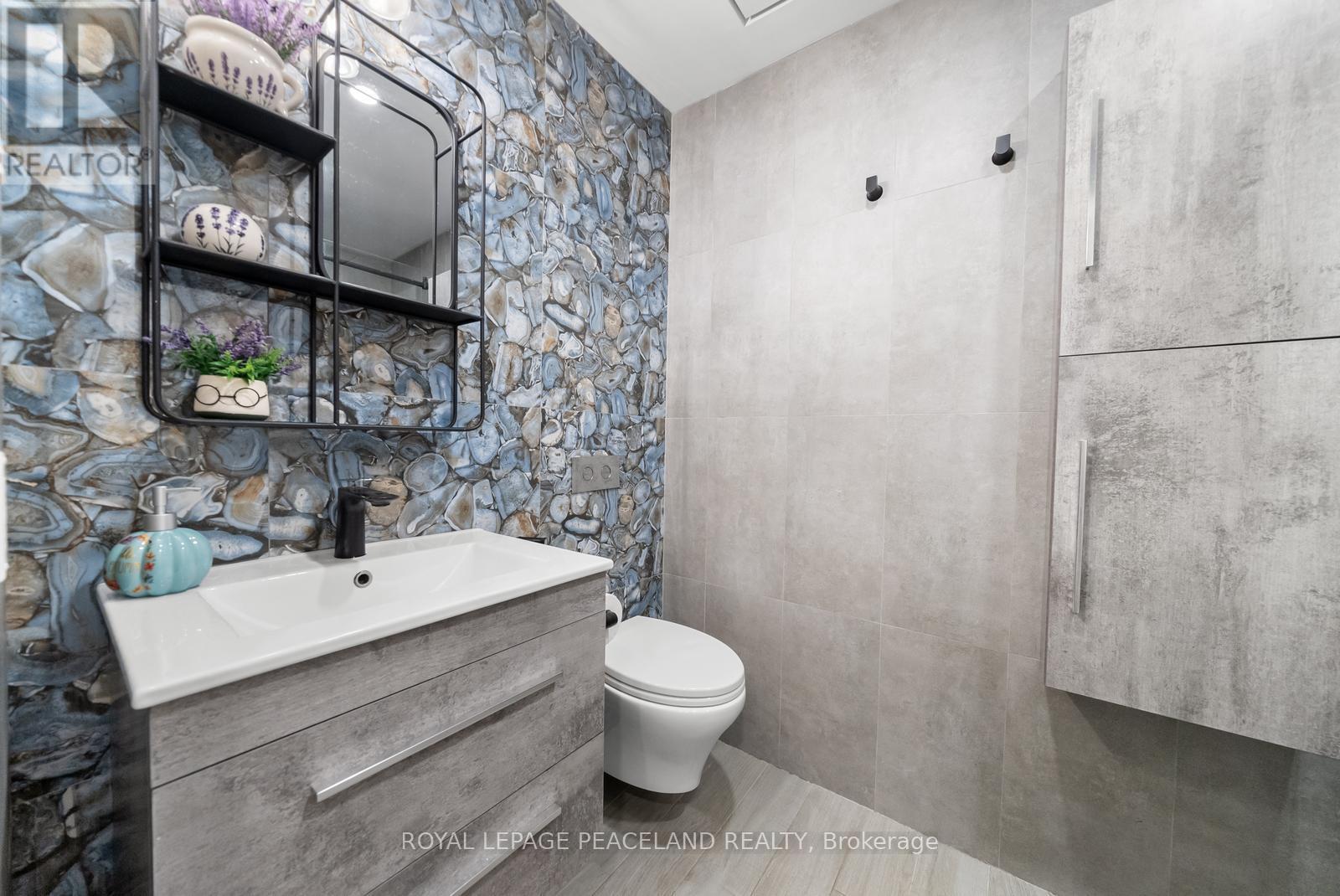 105 Apache Trail, Toronto (Pleasant View), Ontario  M2H 2J1 - Photo 16 - C12419018