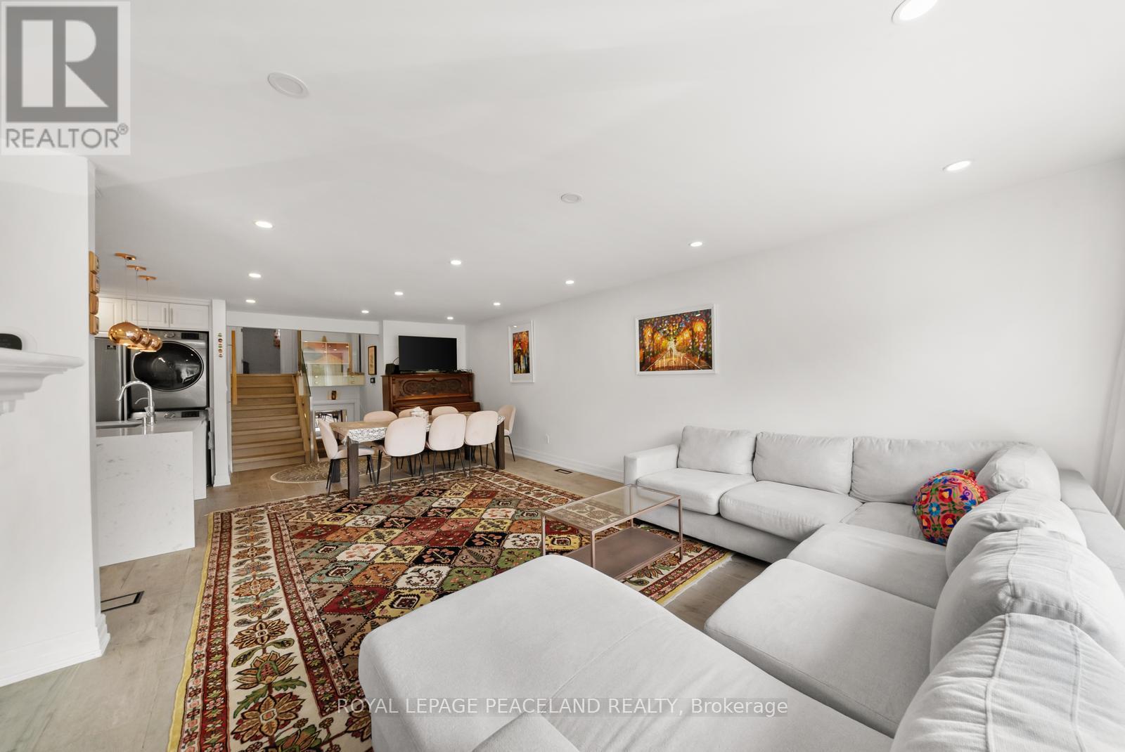 105 Apache Trail, Toronto (Pleasant View), Ontario  M2H 2J1 - Photo 3 - C12419018