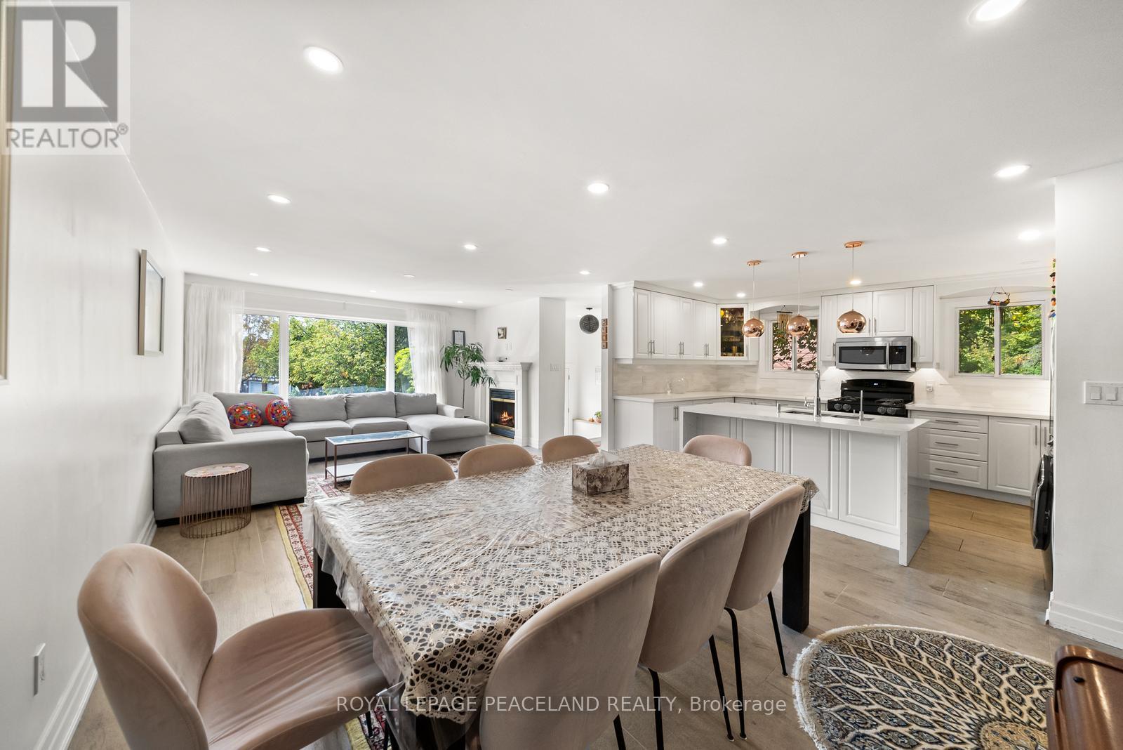 105 Apache Trail, Toronto (Pleasant View), Ontario  M2H 2J1 - Photo 7 - C12419018