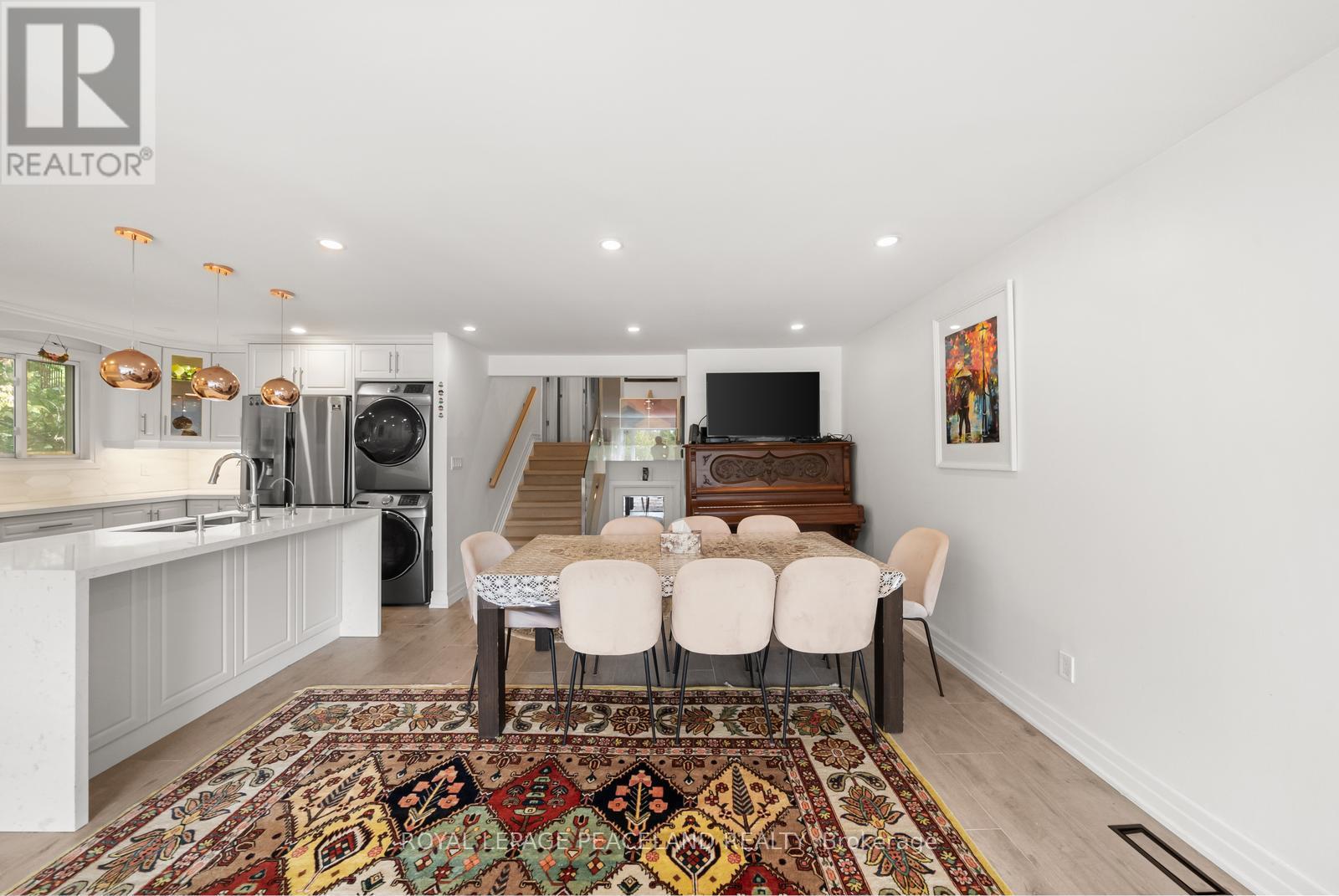 105 Apache Trail, Toronto (Pleasant View), Ontario  M2H 2J1 - Photo 9 - C12419018