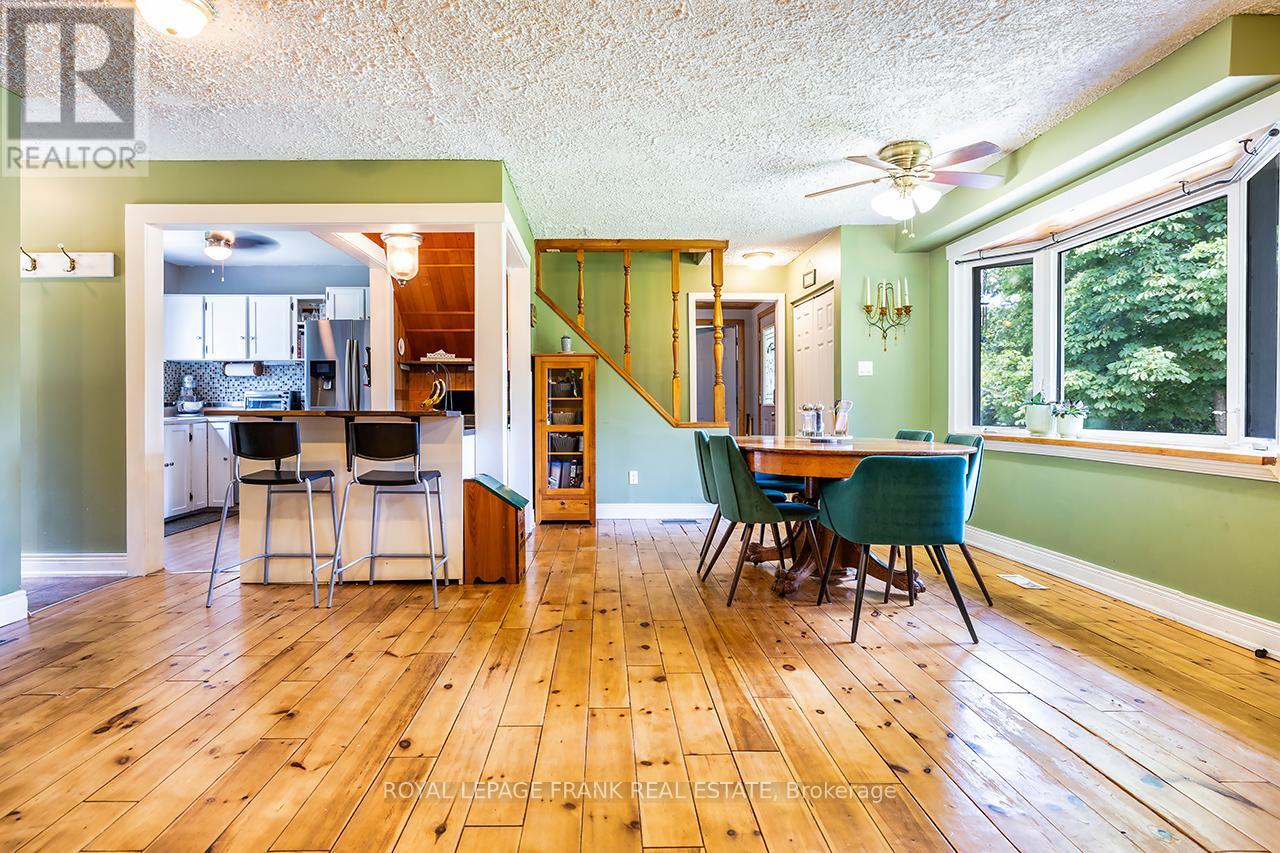 16 Shelley Drive, Kawartha Lakes, Ontario  K0M 2C0 - Photo 19 - X12435314