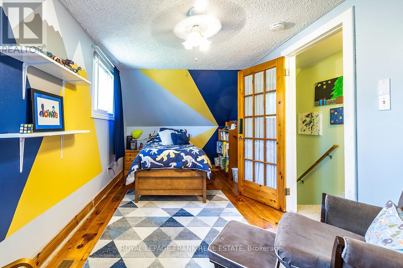 16 Shelley Drive, Kawartha Lakes, Ontario  K0M 2C0 - Photo 28 - X12435314