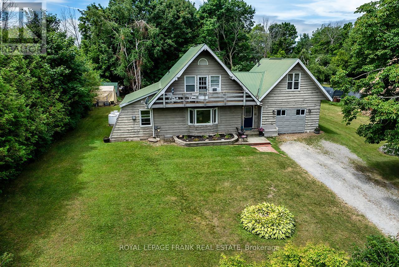 16 Shelley Drive, Kawartha Lakes, Ontario  K0M 2C0 - Photo 3 - X12435314