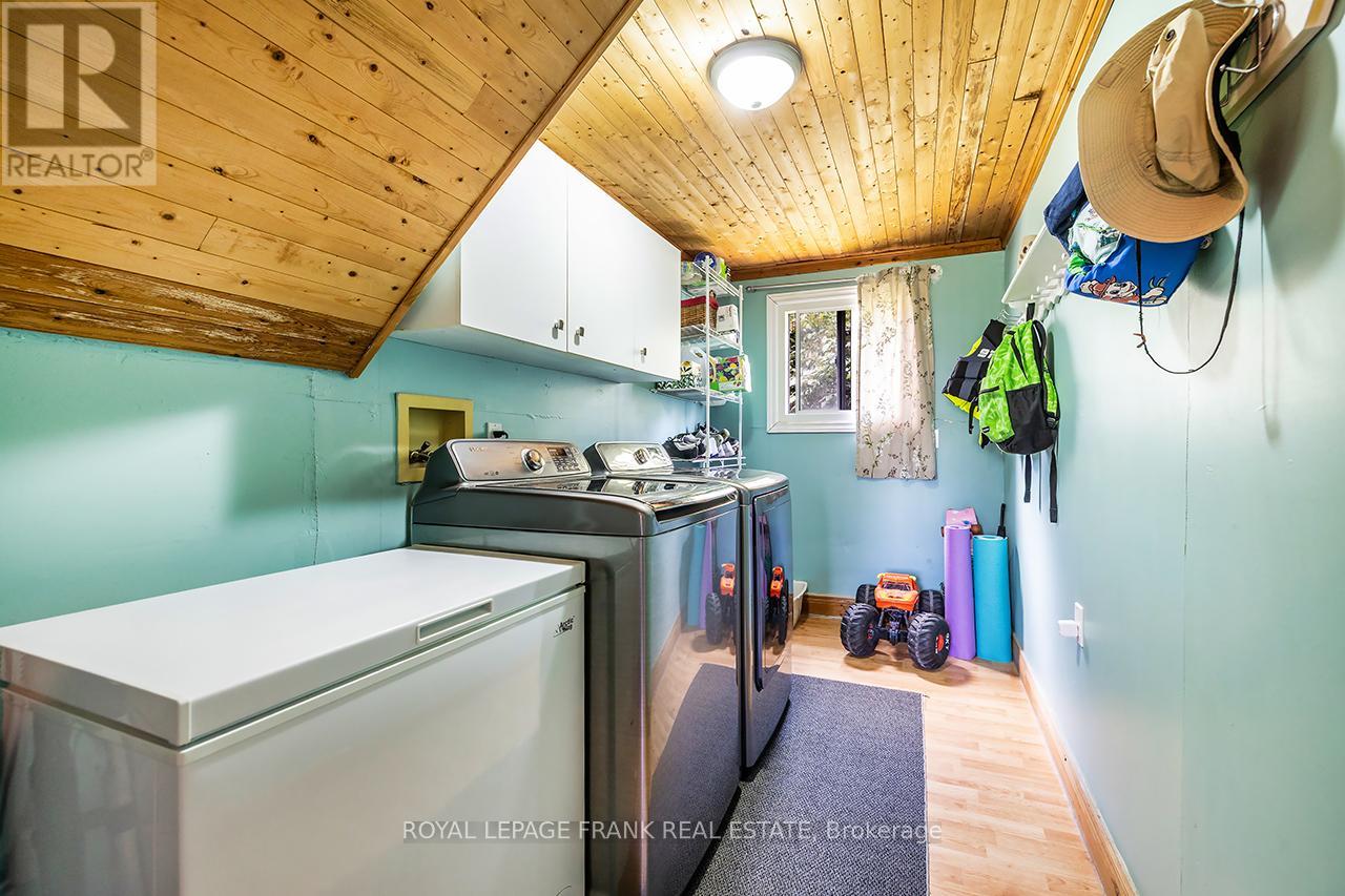 16 Shelley Drive, Kawartha Lakes, Ontario  K0M 2C0 - Photo 30 - X12435314