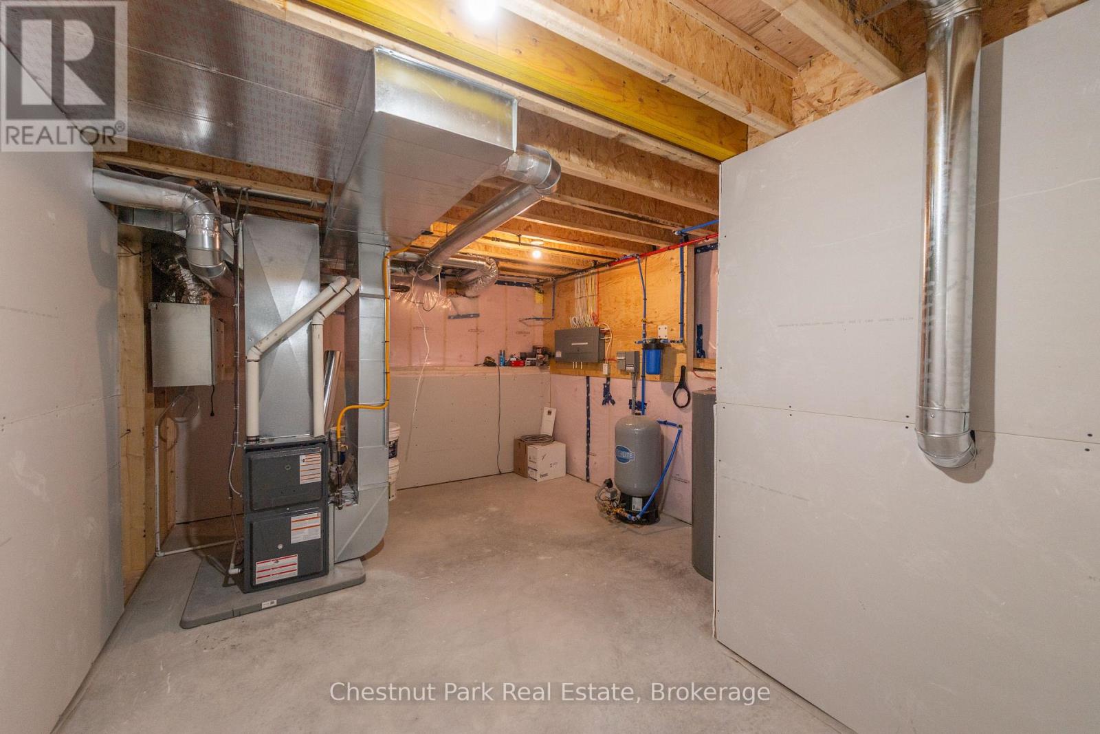 26 Aspen Lane, Nipissing, Ontario  P0H 1Z0 - Photo 20 - X12435223