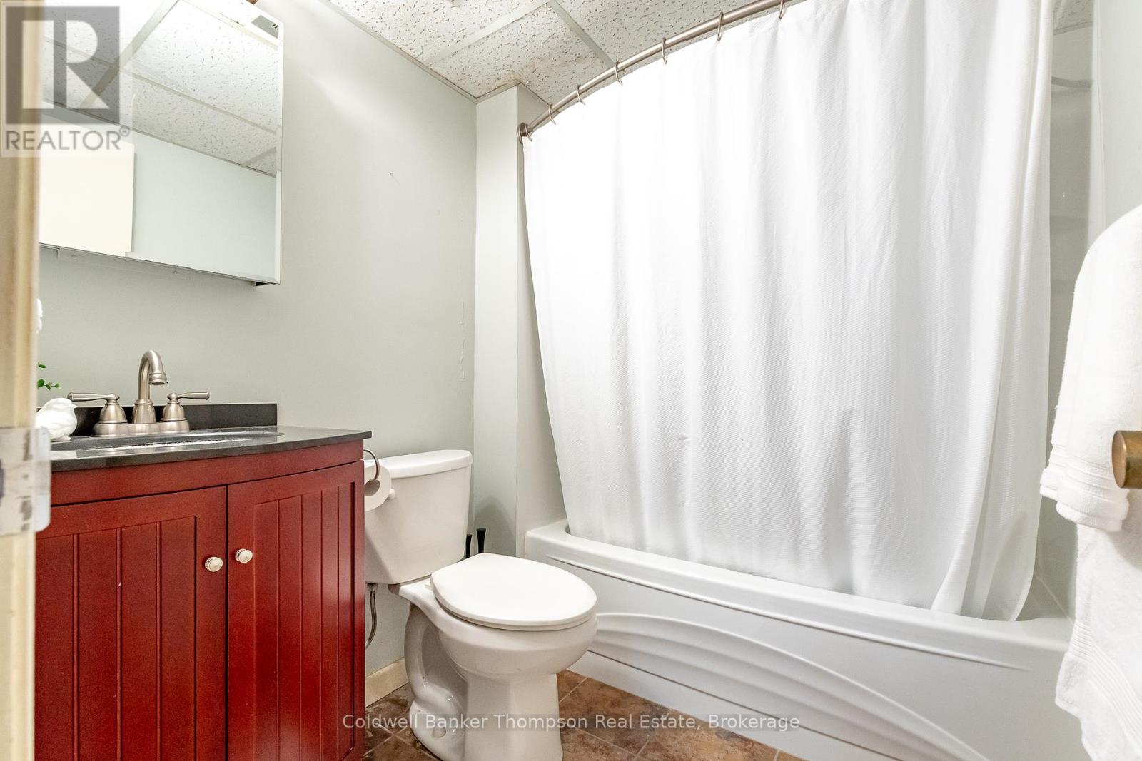 22 - 26 Herman Avenue, Huntsville, Ontario  P1H 1J6 - Photo 21 - X12435224