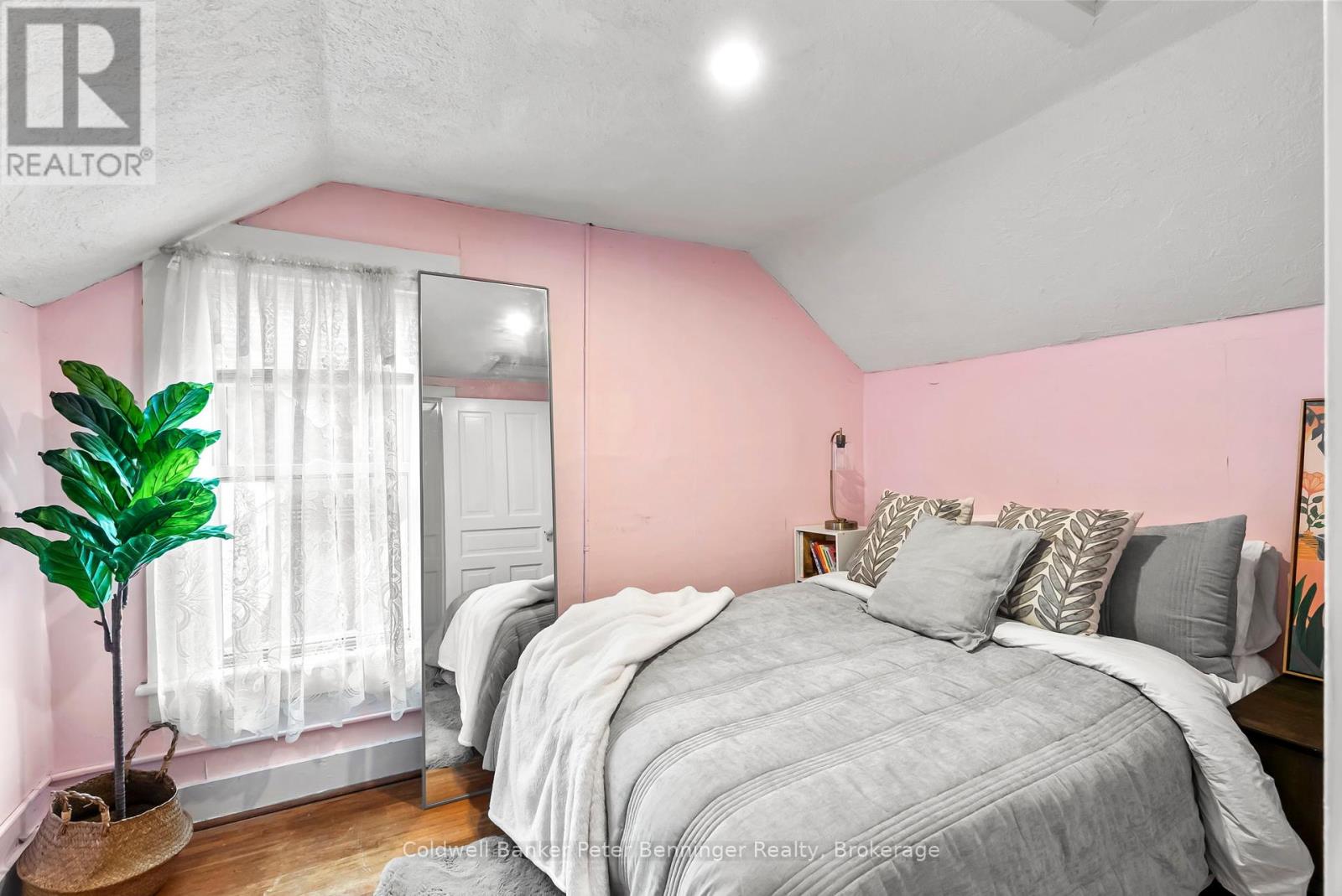 620 Victoria Street S, Brockton, Ontario  N0G 2V0 - Photo 22 - X12435283
