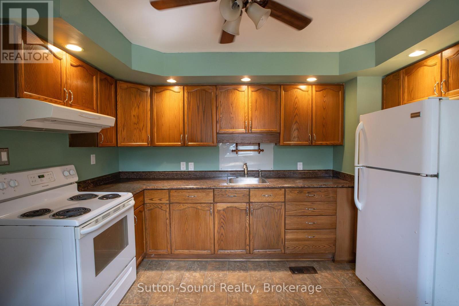 204521 Highway 26, Meaford, Ontario  N4K 5W4 - Photo 7 - X12435334