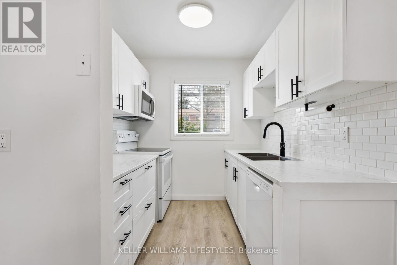 26 - 166 Southdale Road W, London South, Ontario  N6J 2J1 - Photo 15 - X12435287