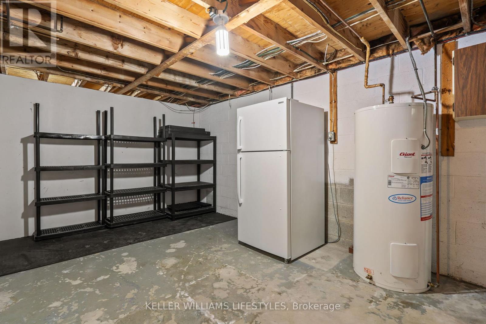 26 - 166 Southdale Road W, London South, Ontario  N6J 2J1 - Photo 35 - X12435287