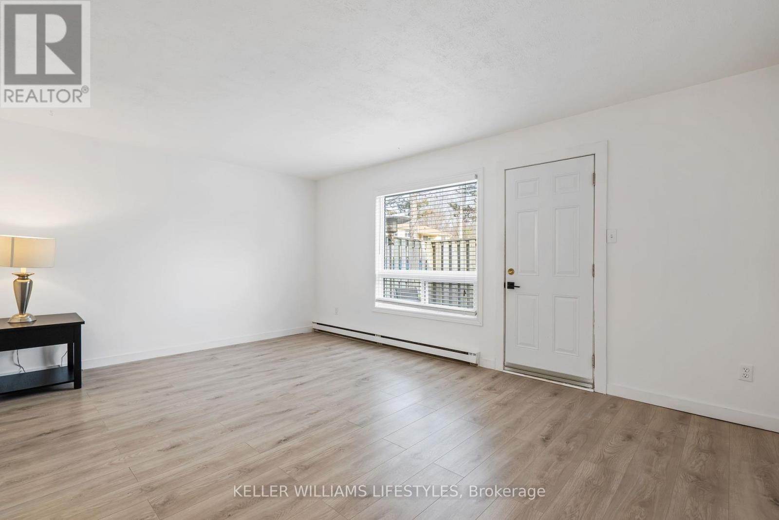 26 - 166 Southdale Road W, London South, Ontario  N6J 2J1 - Photo 8 - X12435287