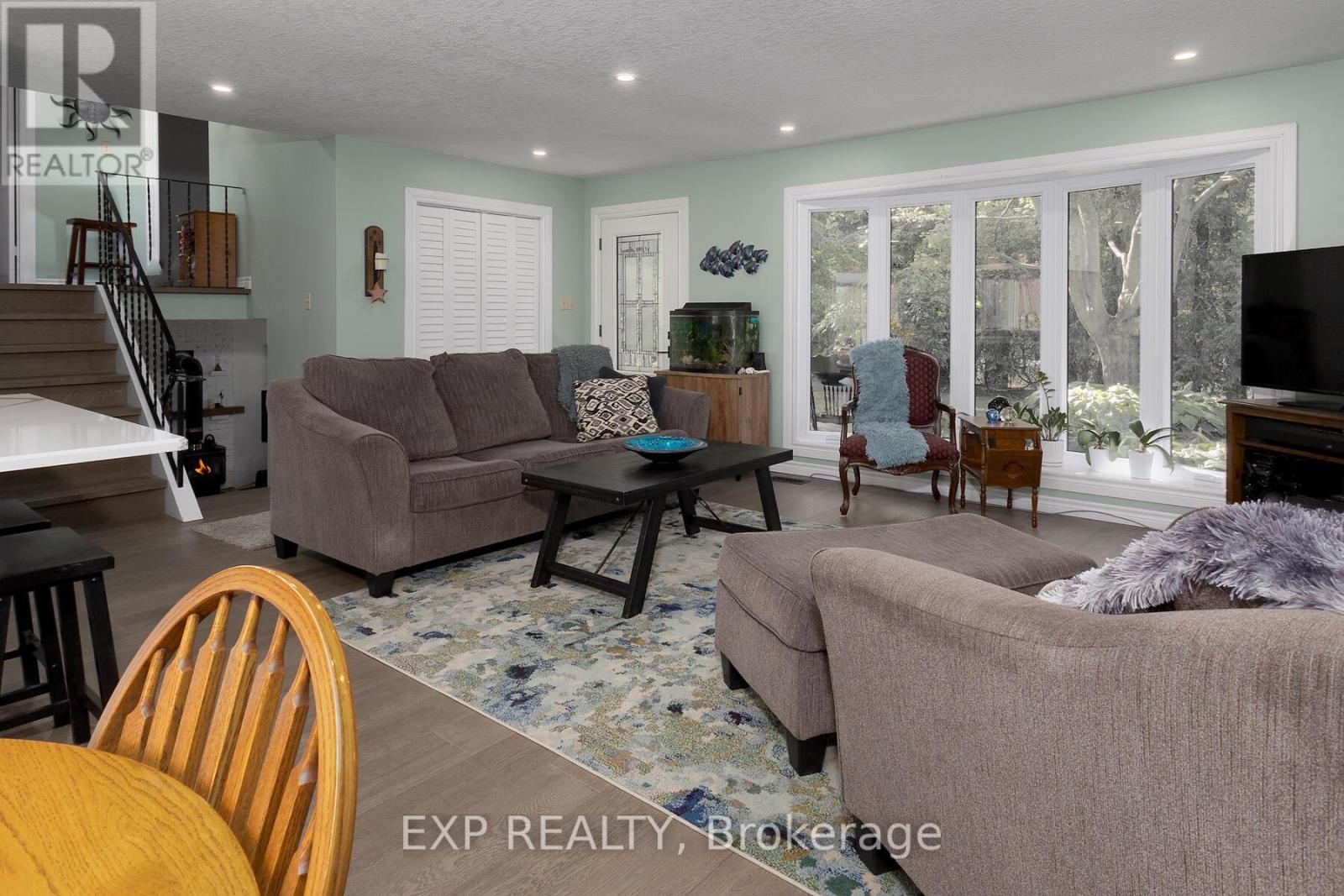 5558 Cobble Hill Road, Zorra, Ontario  N0M 2M0 - Photo 10 - X12435311