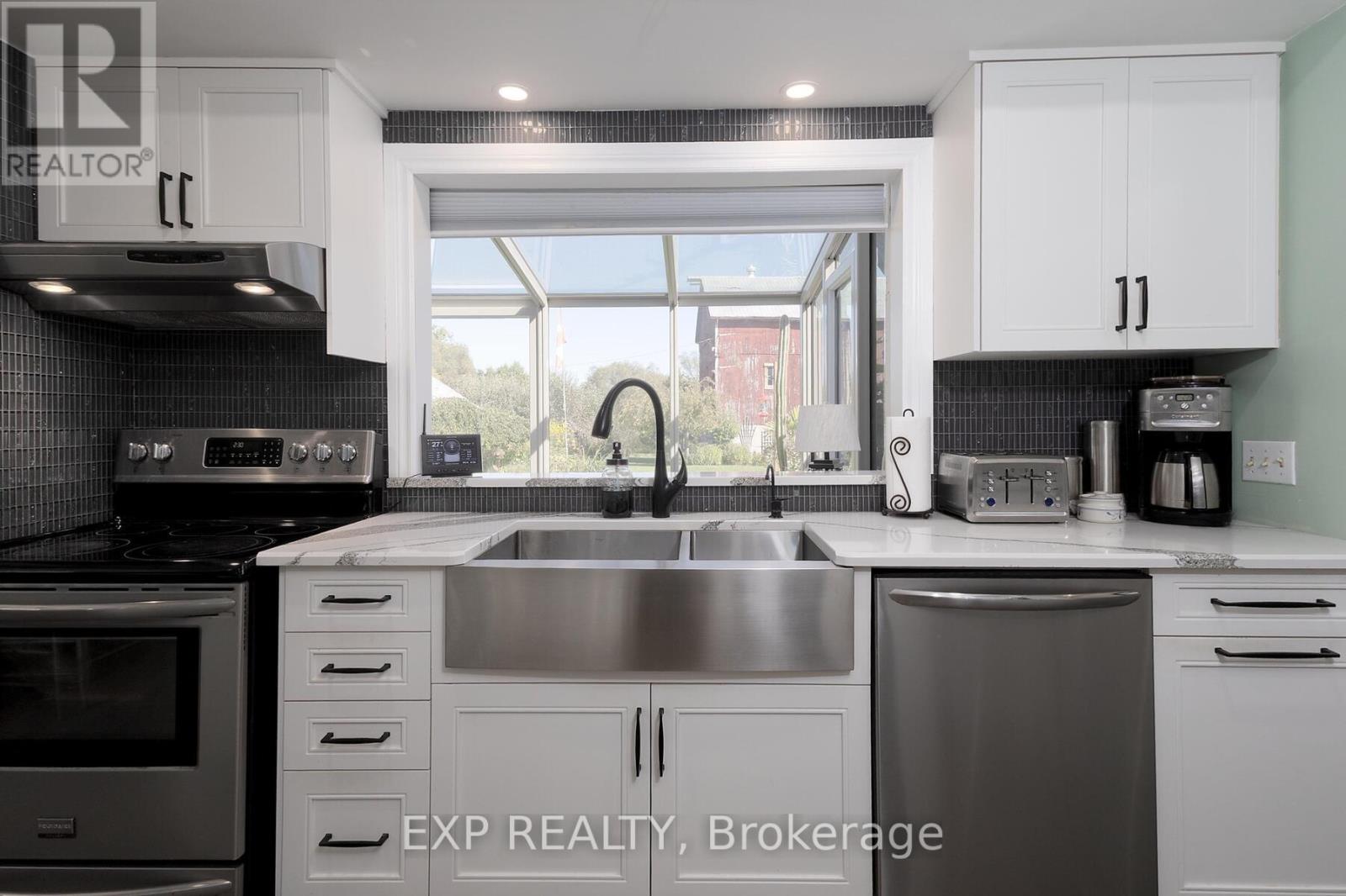 5558 Cobble Hill Road, Zorra, Ontario  N0M 2M0 - Photo 7 - X12435311