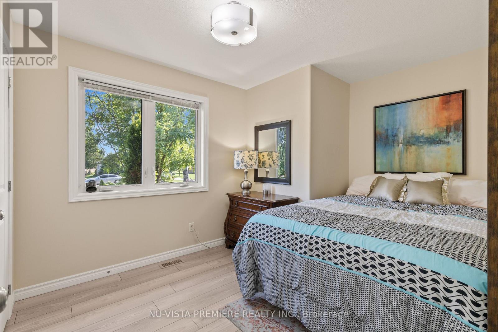 22534 Queens Line, West Elgin, Ontario  N0L 2C0 - Photo 17 - X12435321