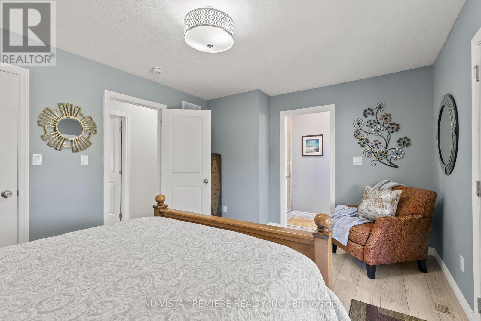 22534 Queens Line, West Elgin, Ontario  N0L 2C0 - Photo 22 - X12435321