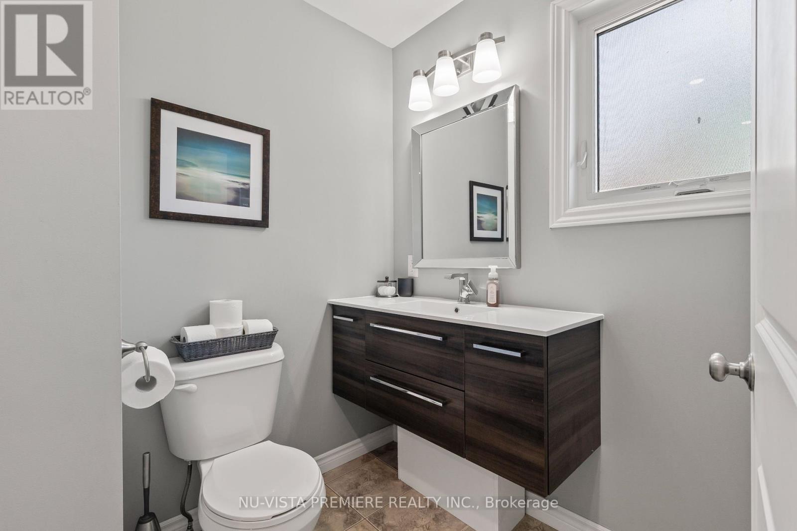 22534 Queens Line, West Elgin, Ontario  N0L 2C0 - Photo 23 - X12435321
