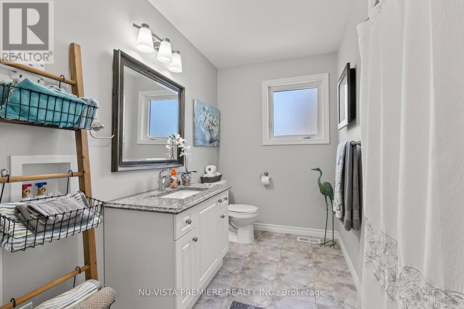 22534 Queens Line, West Elgin, Ontario  N0L 2C0 - Photo 25 - X12435321