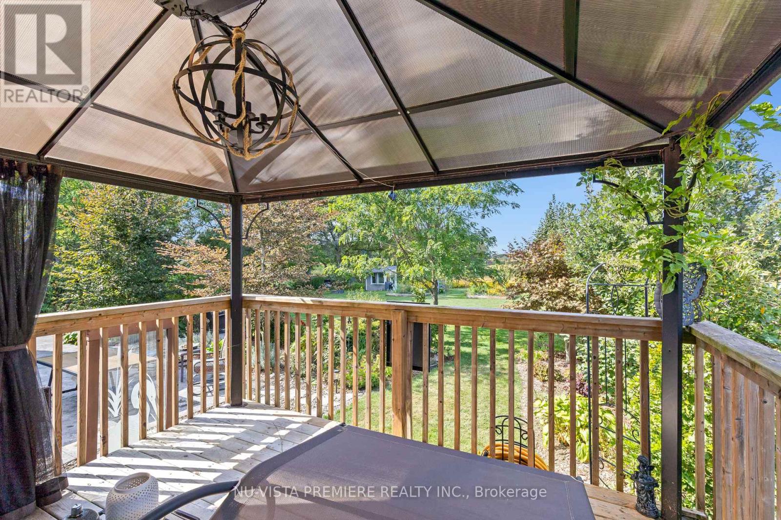 22534 Queens Line, West Elgin, Ontario  N0L 2C0 - Photo 37 - X12435321