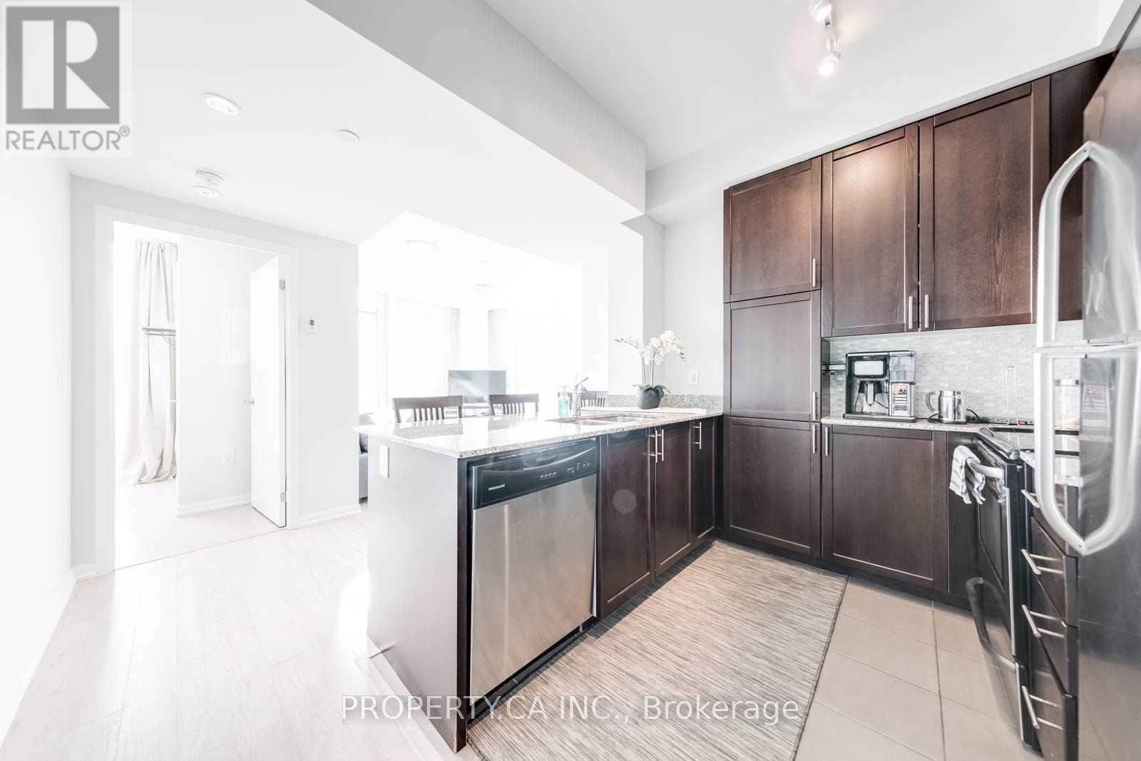 1914 - 800 Lawrence Avenue W, Toronto, Ontario  M6A 1C3 - Photo 4 - W12384886