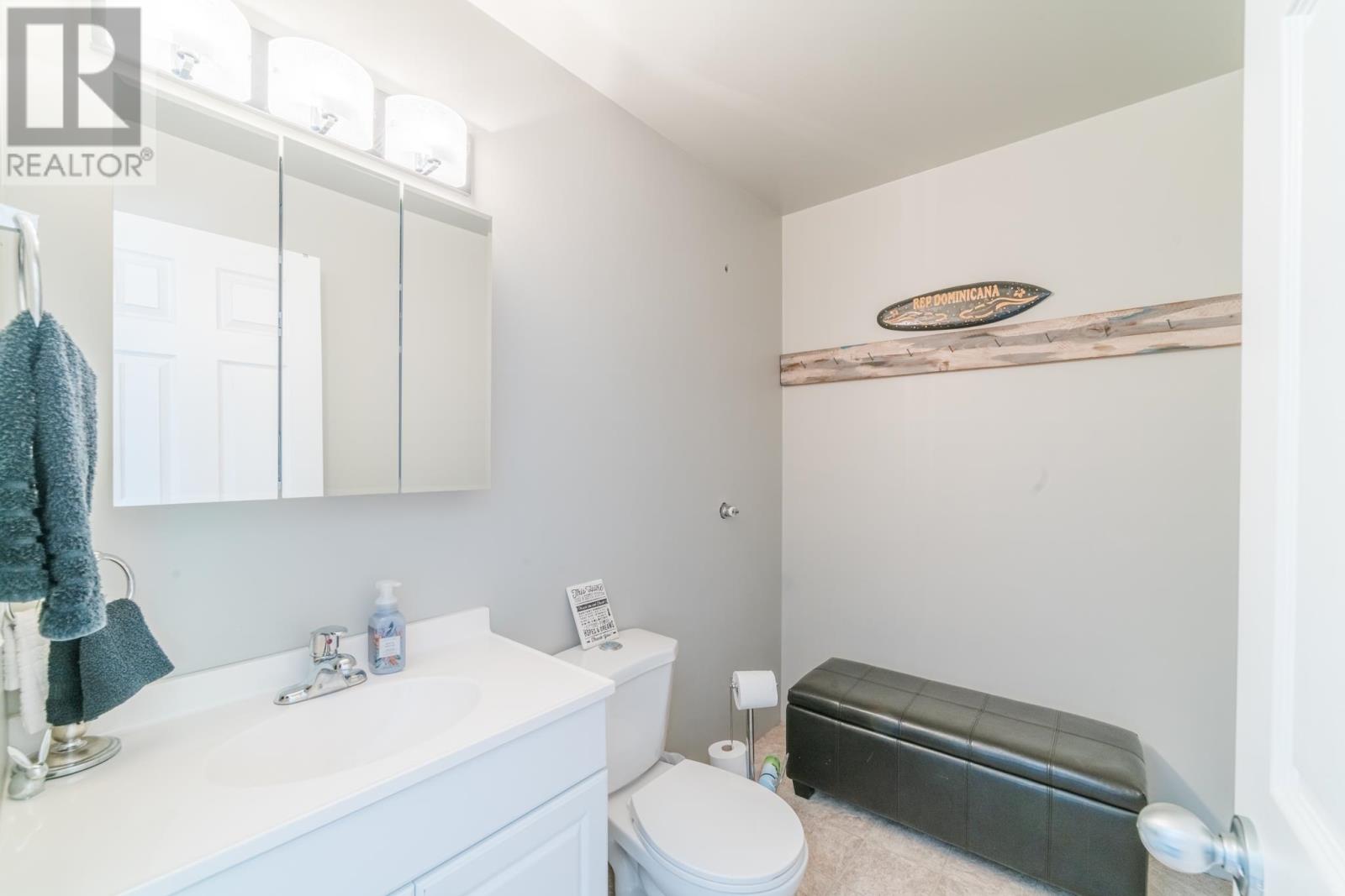 2-86 Poplar Bay, Kenora, Ontario  P0X 1C0 - Photo 38 - TB253079