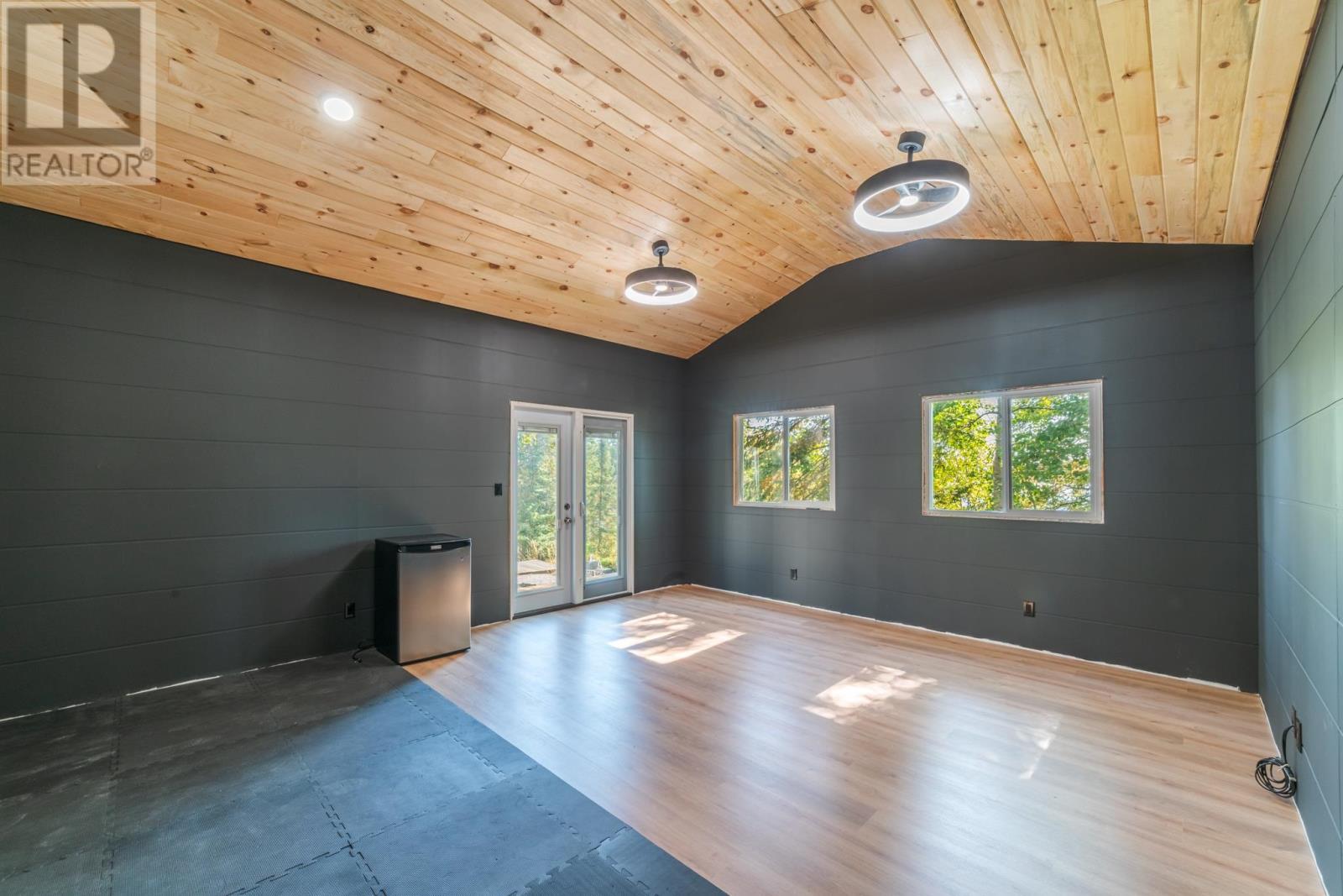 2-86 Poplar Bay, Kenora, Ontario  P0X 1C0 - Photo 41 - TB253079