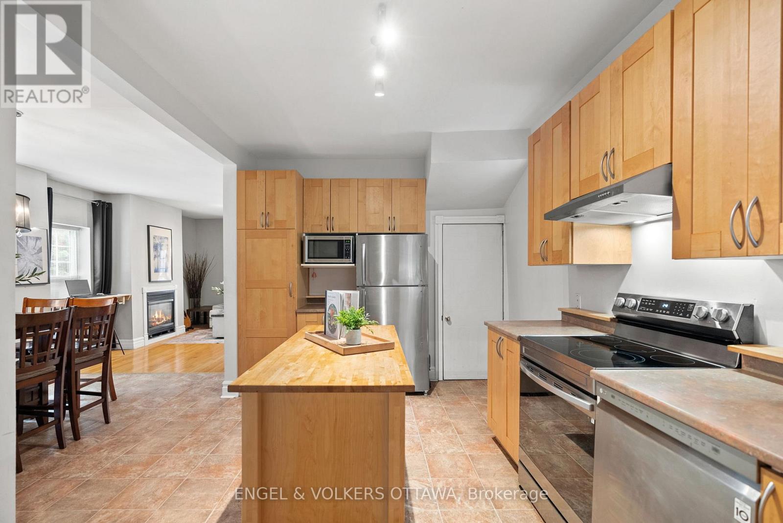505 Lyon Street N, Ottawa, Ontario  K1R 5X6 - Photo 9 - X12435278