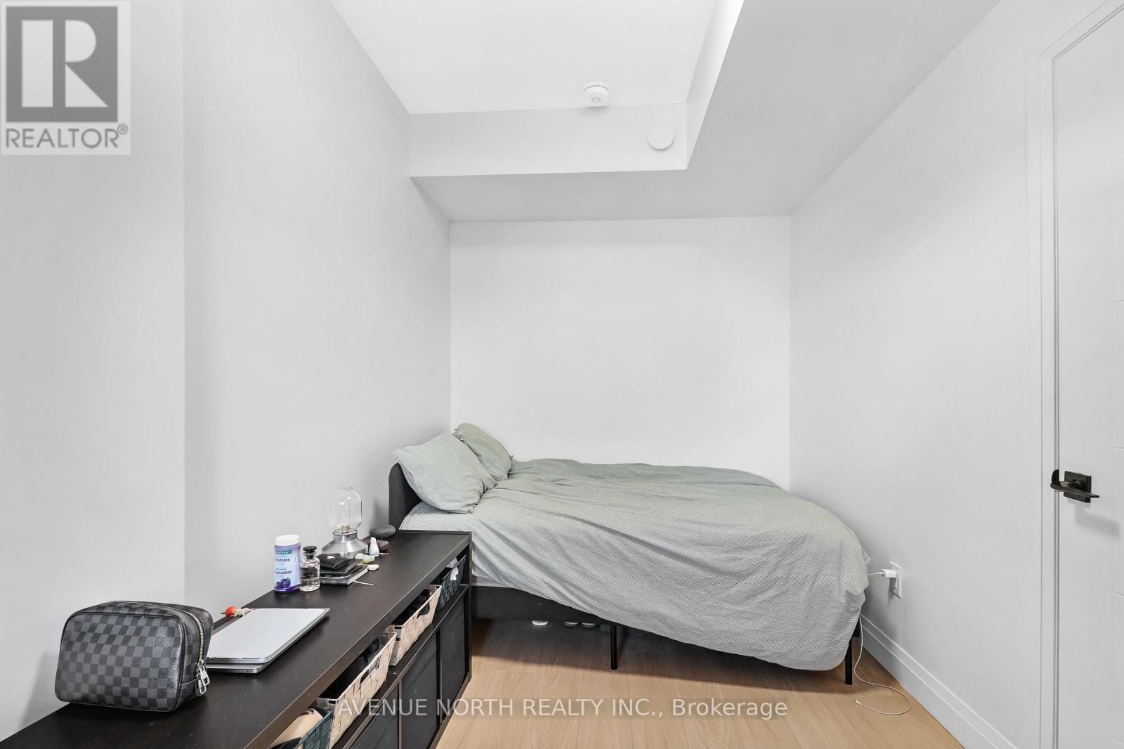 204 - 368 Tweedsmuir Avenue, Ottawa, Ontario  K1Z 5N4 - Photo 6 - X12435299