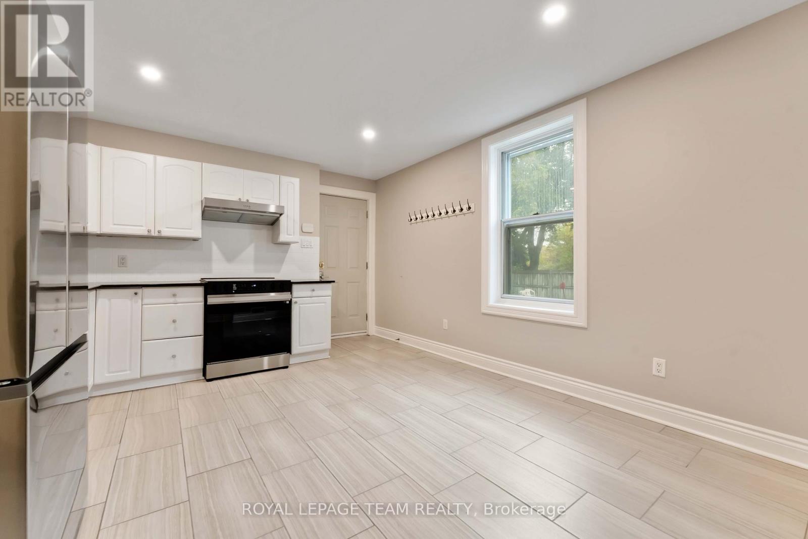 205 Pretoria Avenue, Ottawa, Ontario  K1S 1X1 - Photo 15 - X12435308