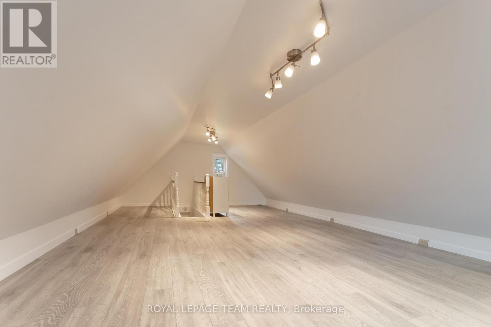 205 Pretoria Avenue, Ottawa, Ontario  K1S 1X1 - Photo 40 - X12435308