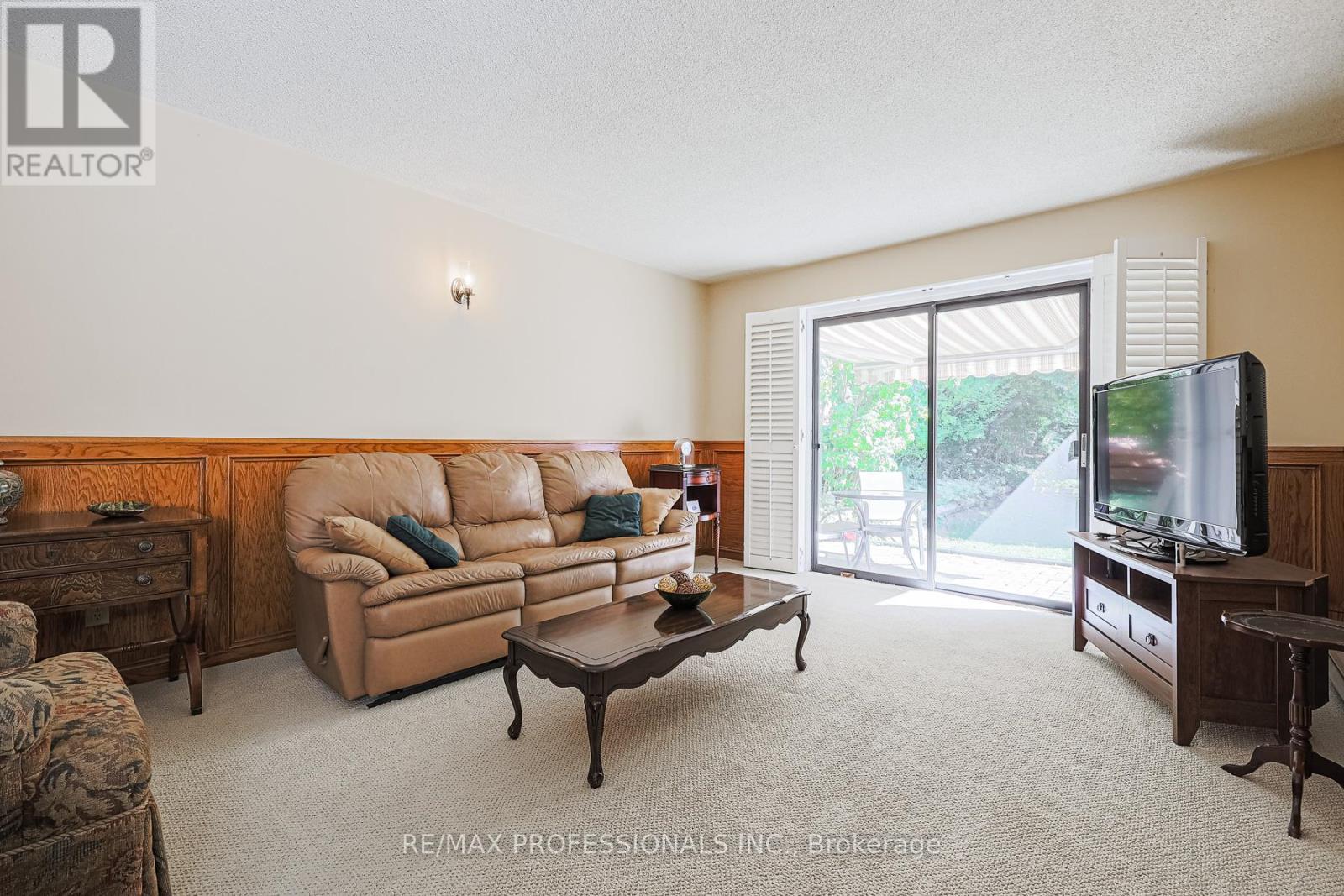 55 Old Burnhamthorpe Road, Toronto, Ontario  M9C 3J6 - Photo 19 - W12435167