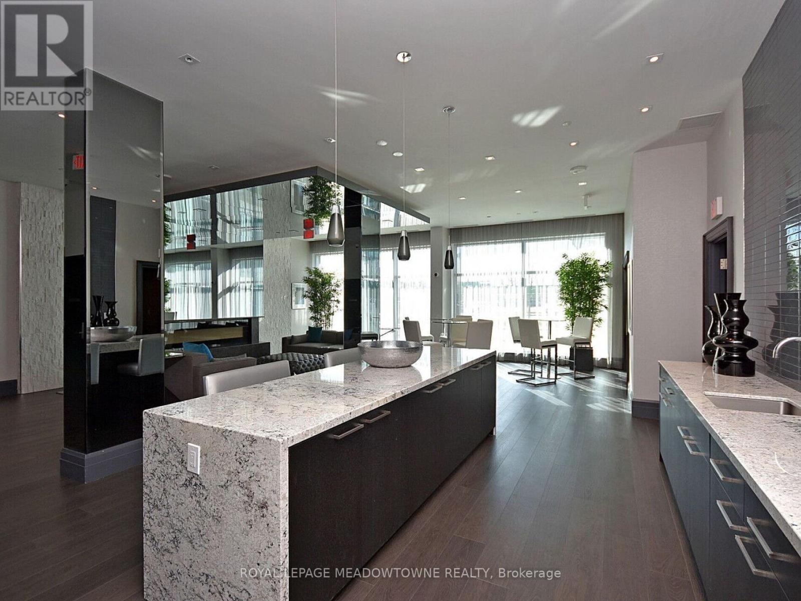1210 - 55 Speers Road, Oakville, Ontario  L6K 0H9 - Photo 42 - W12435196