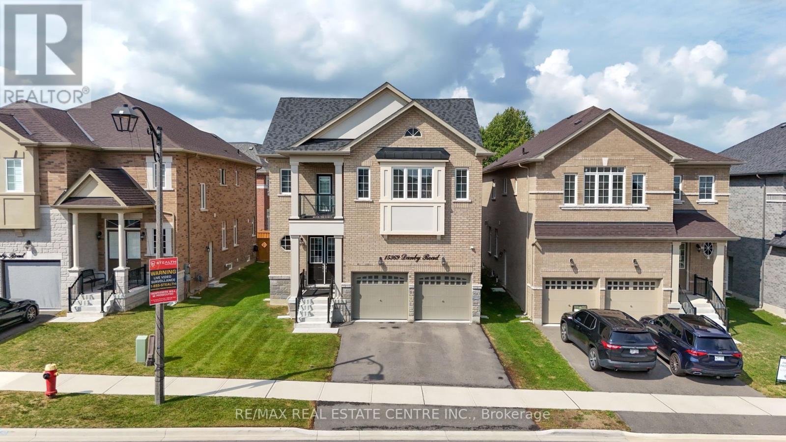 15369 Danby Road, Halton Hills (Georgetown), Ontario  L7G 5G2 - Photo 2 - W12435213
