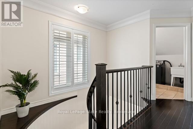 59 Galileo Drive, Hamilton (Lakeshore), Ontario  L8E 0H1 - Photo 22 - X12435286