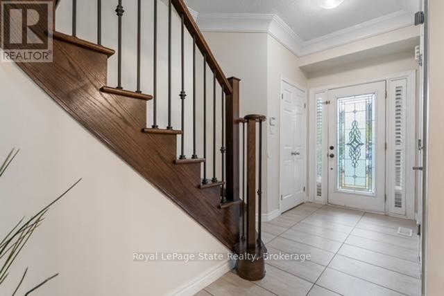 59 Galileo Drive, Hamilton (Lakeshore), Ontario  L8E 0H1 - Photo 7 - X12435286