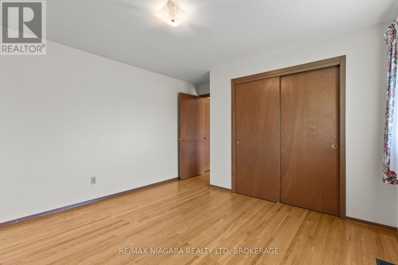 6628 Argyll Crescent, Niagara Falls (Arad/fallsview), Ontario  L2G 5E7 - Photo 26 - X12435324