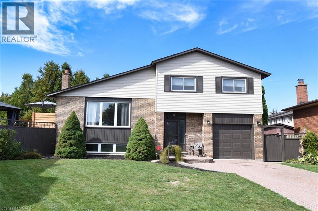 14 BASIN Crescent, Hamilton, Ontario
